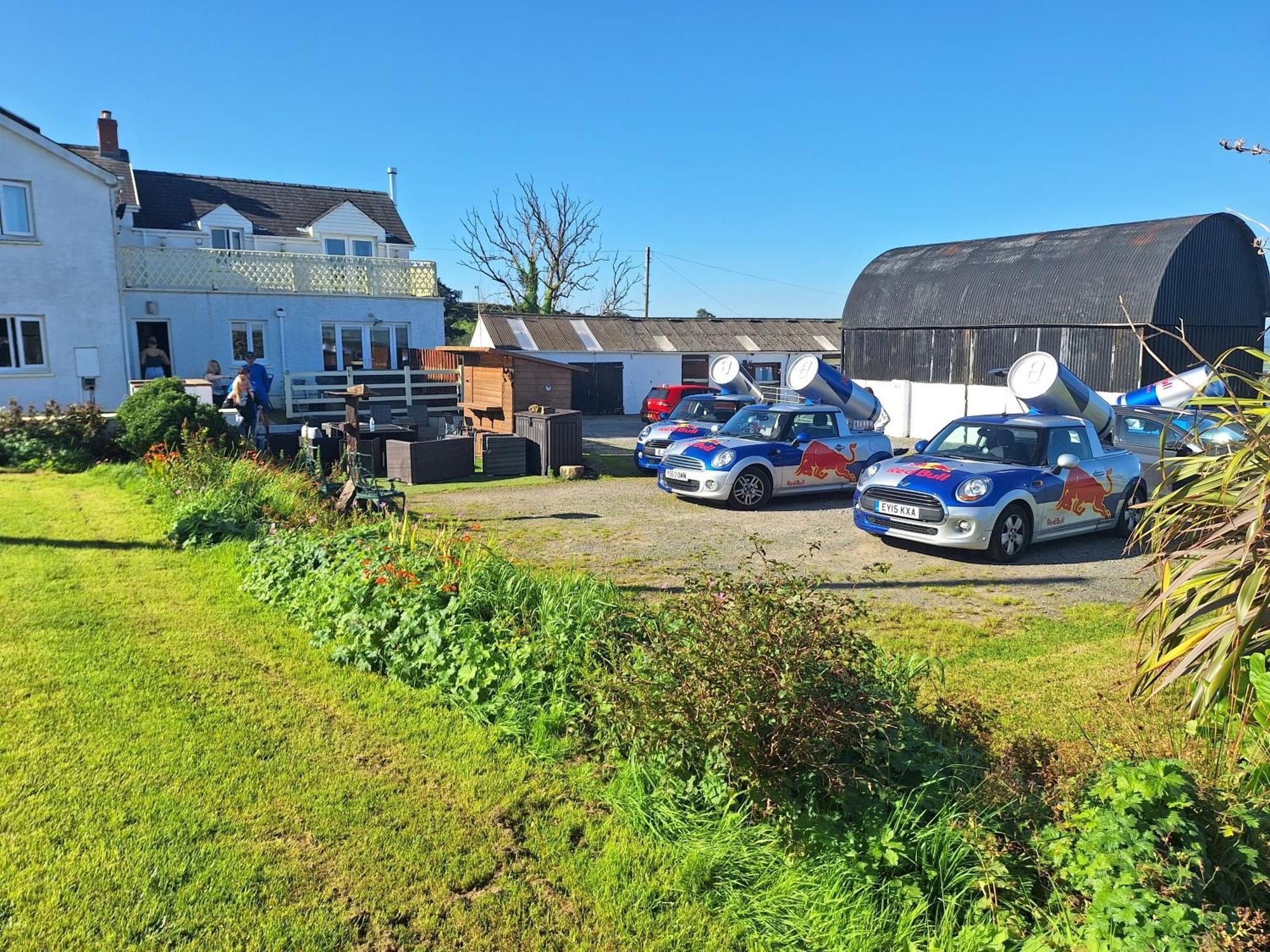 Hotel Pantysgyfarnog Near Carmarthenshire Pembrokeshire Exterior foto